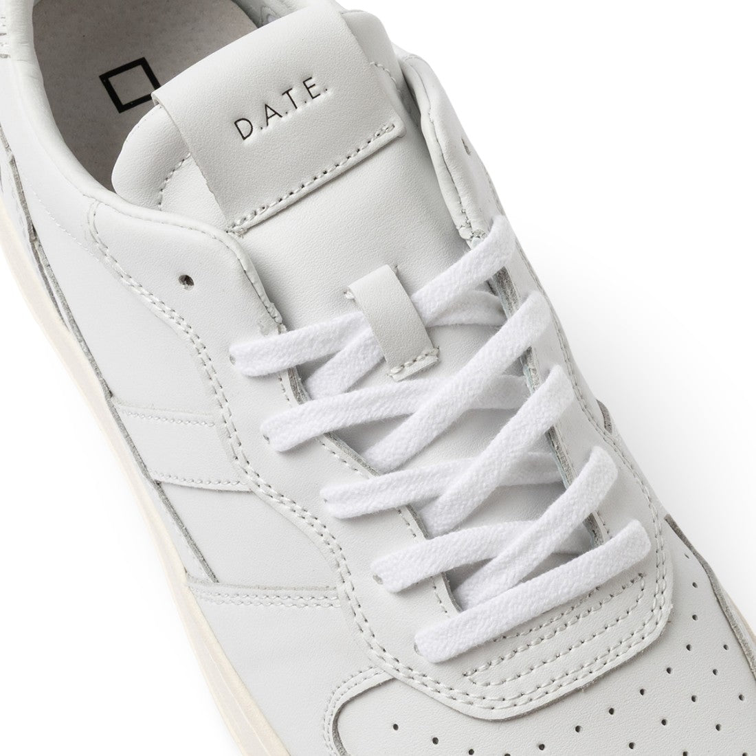 M441-C2-BA-WH-sneakers-DATE (3).jpg