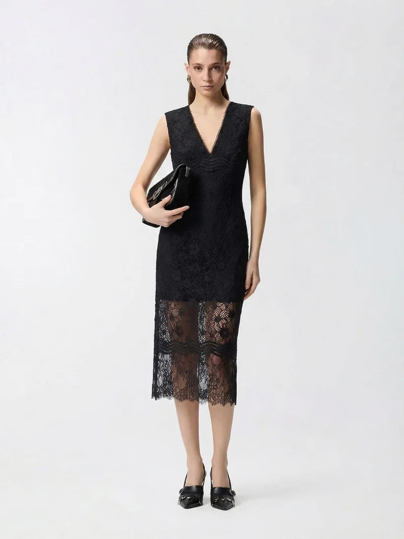 PZSrUZfFAzvyYjA4pinko-dress-black-106660-A381-Z99-3.webp
