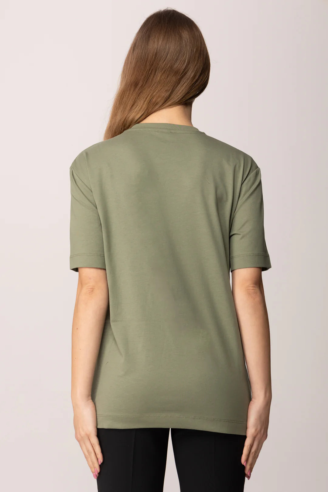 t-shirt_con_ricamo_logo_love_birds_mini_in_cristalli_105526_a33f_u84_470_2048x2048.webp